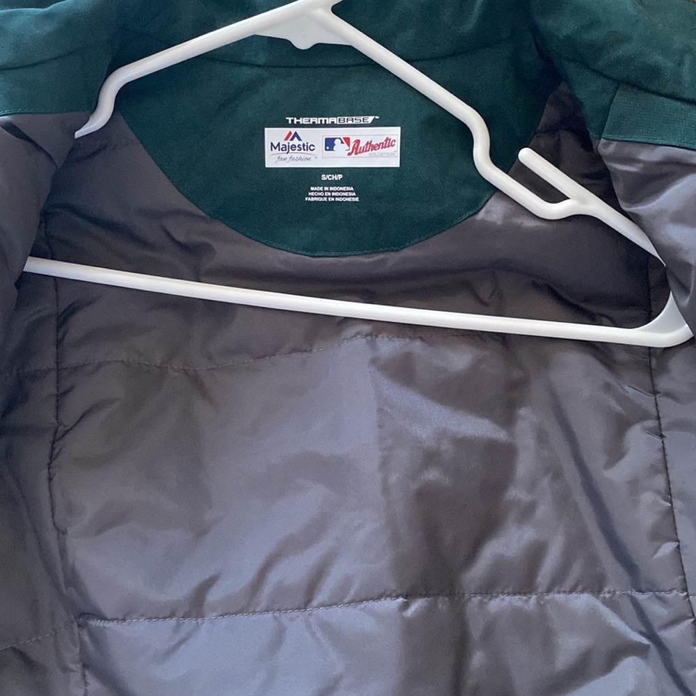 A’s jacket - Picture 3 of 3